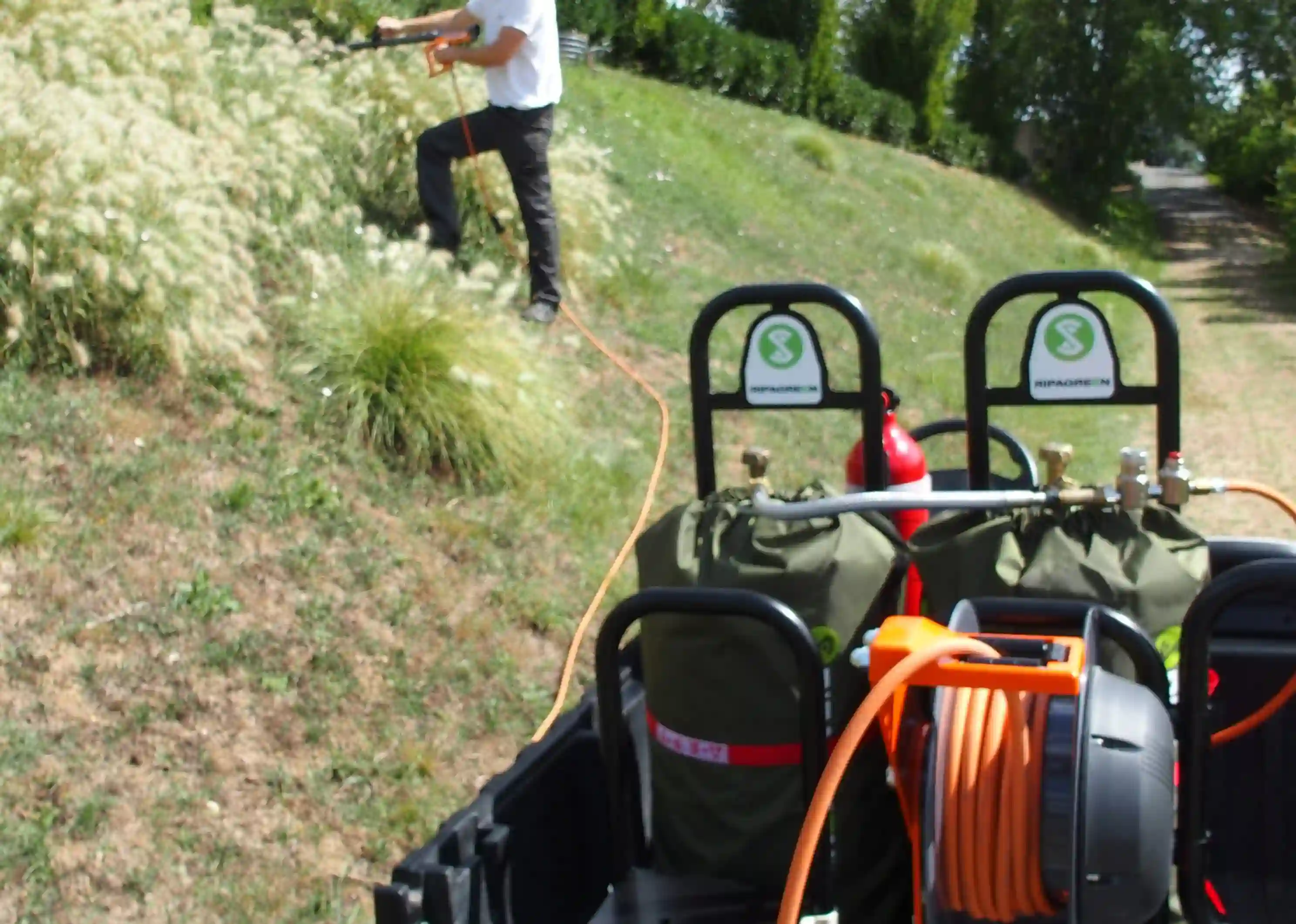 Vehicle-mounted Hot Air Weeders